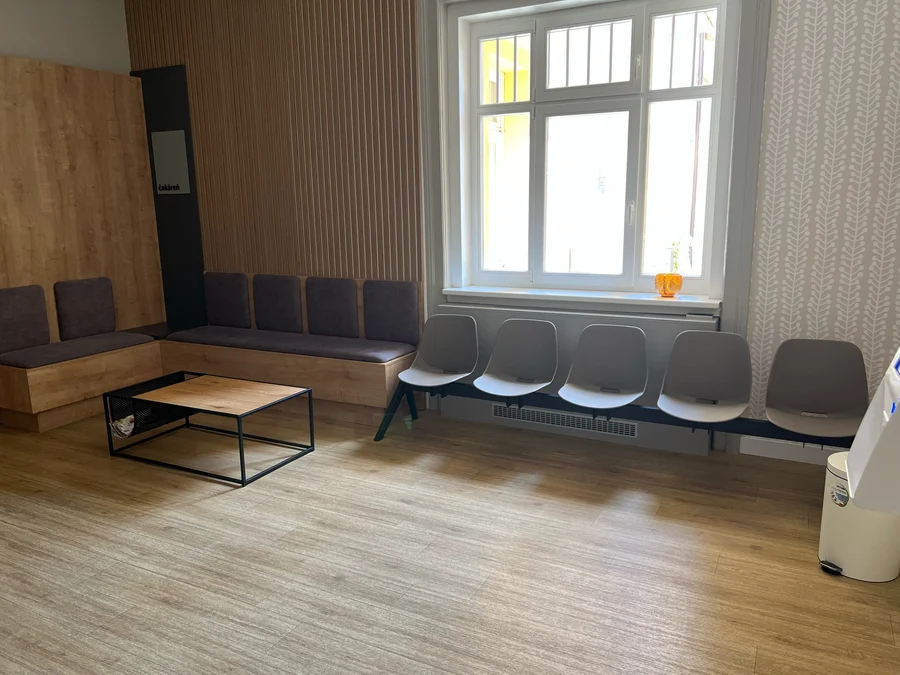 Klimatizovaná čakáreň ambulancie na Žarnovej 1 v Trnave